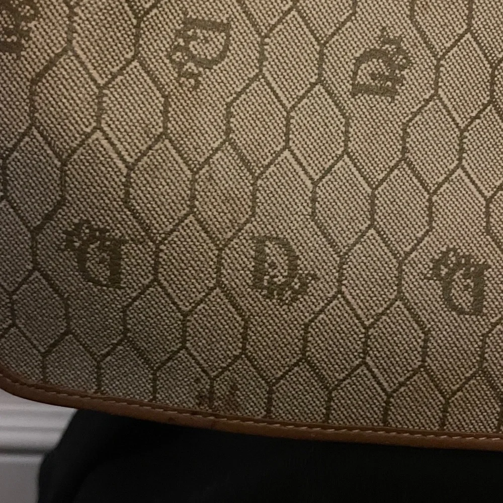 Christian Dior Vinage Beige and Brown Monogram Clutch - Picture 5 of 13